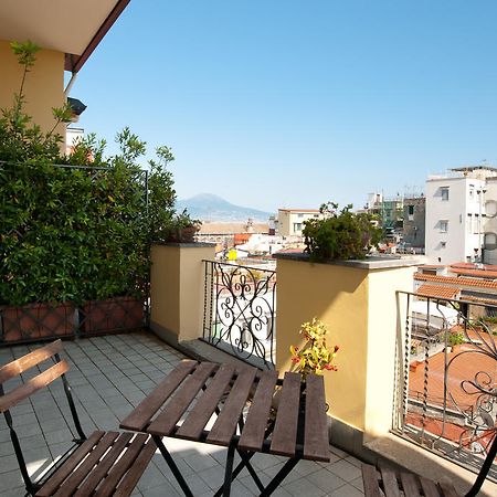 Nardones 48 Apartment Napoli Bagian luar foto
